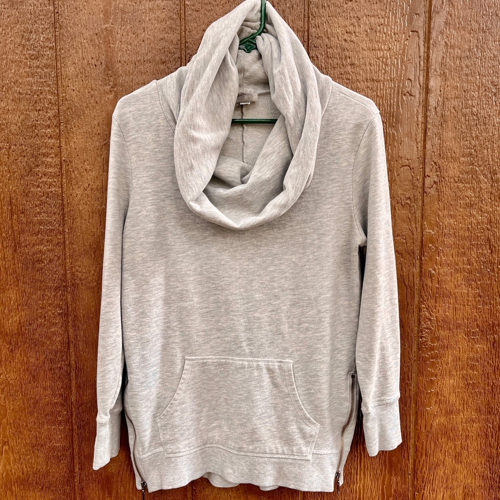 Old Navy Active Gray Cowl Neck Sweatshirt w/ Zippers Size Small